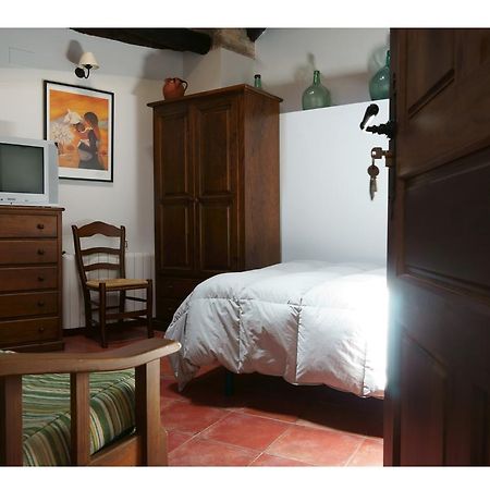 Apartamentos Rurales Victor Chamorro Del Arco Hervas Phòng bức ảnh