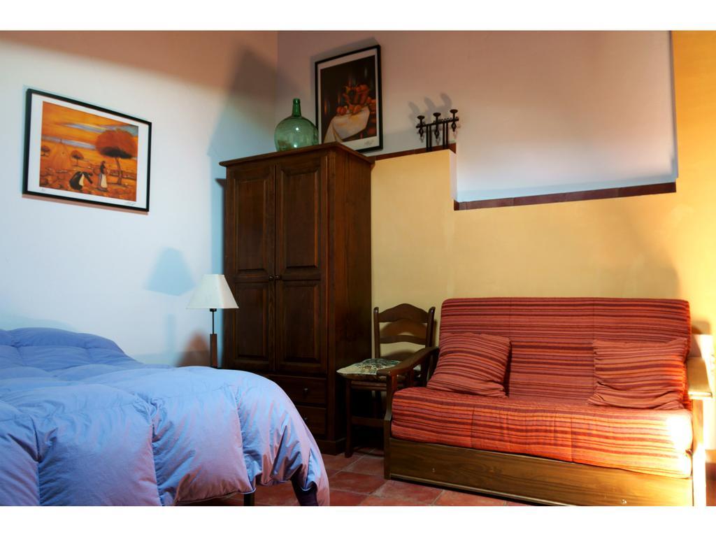 Apartamentos Rurales Victor Chamorro Del Arco Hervas Phòng bức ảnh